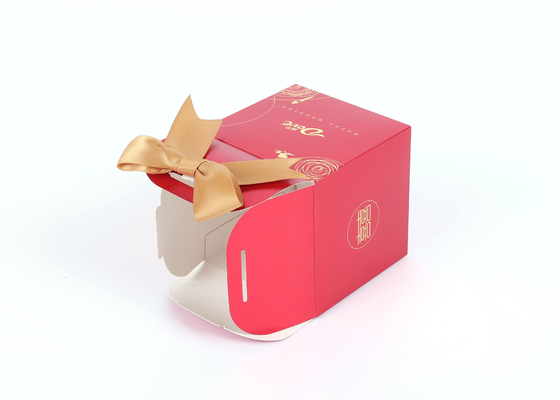 Printed Logo Gift Packing Paper Bags , Luxury Wedding Paper Bag 0.6mm Thickness
